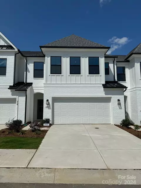 6011 Mariemont Cir, Charlotte, NC 28226