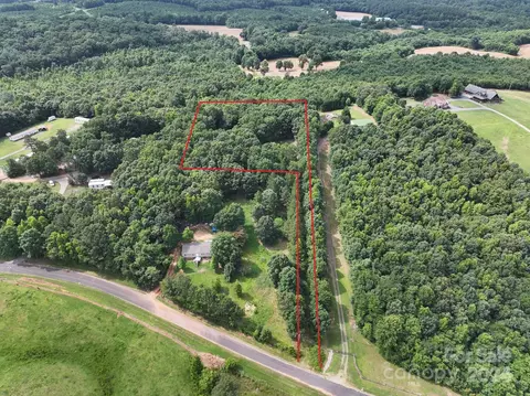 001 Jones Pond Rd, Polkton, NC 28135