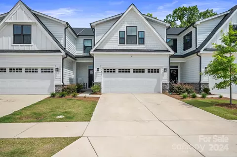 1476 Dennis Austin 2007-c Ln #2007-C, Indian Trail, NC 28079