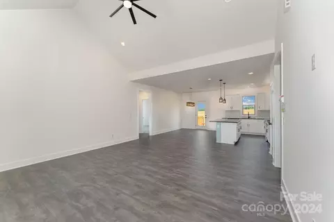 134 Galliher Rd, Harmony, NC 28634 photo 8
