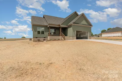 134 Galliher Rd, Harmony, NC 28634 photo 2