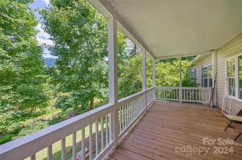 Exterior - 124 Wilds Branch Rd, Marshall, NC 28753 photo 5 of 16