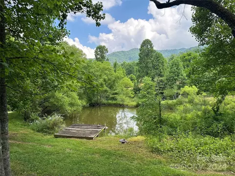 View/Area - 124 Wilds Branch Rd, Marshall, NC 28753 photo 2 of 5