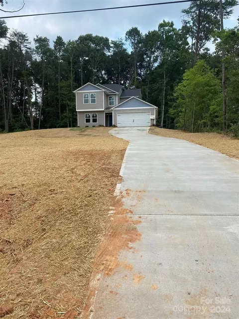 109 Pinecrest Dr, Shelby, NC 28152