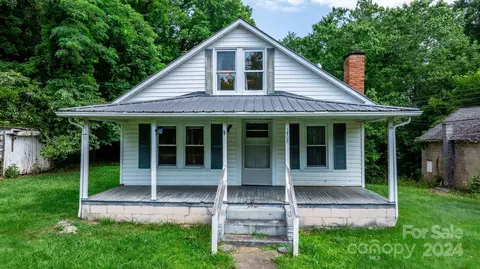1408 Essex Sw Pl SW, Lenoir, NC 28645