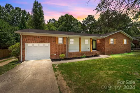 1507 Statesville Blvd, Salisbury, NC 28144