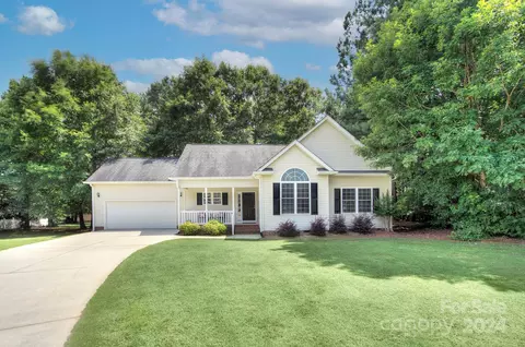 2141 Dolly Rose Dr, York, SC 29745