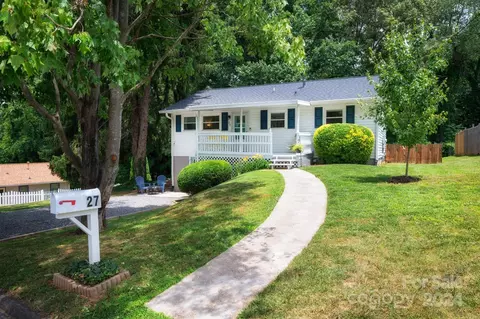 27 Melody Ln, Asheville, NC 28803