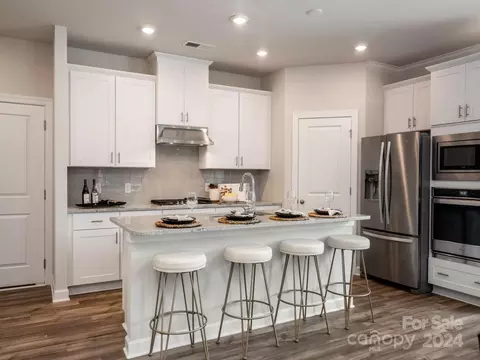 130 Orson Oaks Ln, Pineville, NC 28134