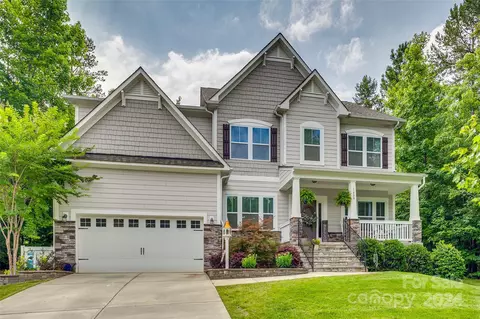 1600 Springfield Dr, Waxhaw, NC 28173