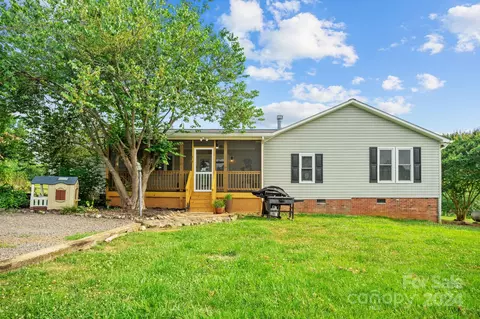 Exterior - 2140 Sheffield Rd, Harmony, NC 28634 photo 2 of 4