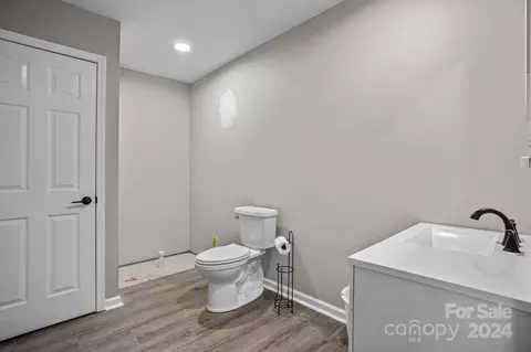 Bath - 2140 Sheffield Rd, Harmony, NC 28634 photo 5 of 5