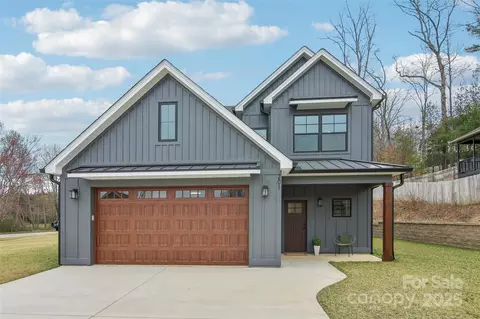 201 Plato Pl, Etowah, NC 28729