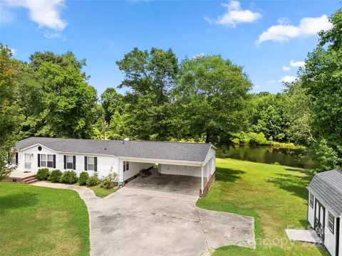 2839 Drew Dr, Lancaster, SC 29720 photo 4