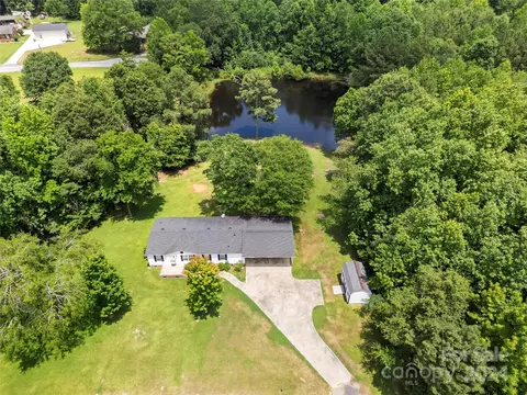 2839 Drew Dr, Lancaster, SC 29720 photo 6