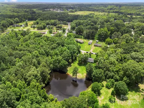 2839 Drew Dr, Lancaster, SC 29720 photo 11