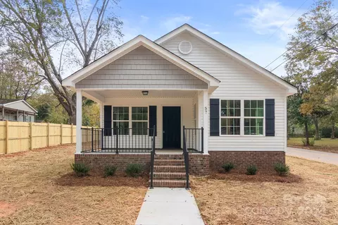 57 Pinckney St, York, SC 29745