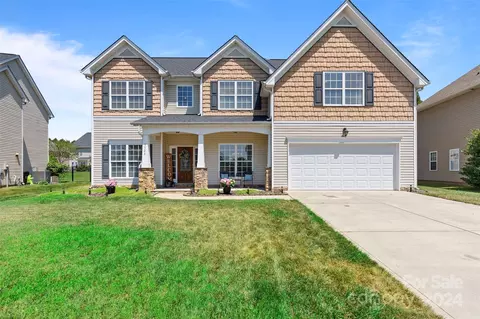 9523 Laguna Ave, Concord, NC 28027