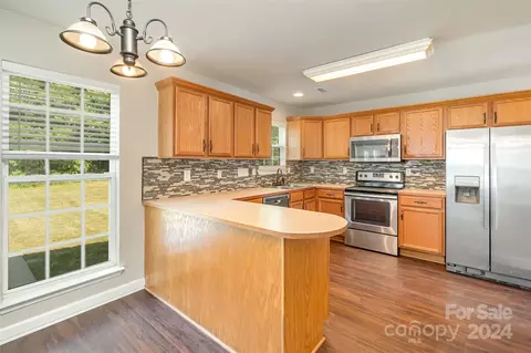 Kitchen - 1425 Williamsburg Ln, Monroe, NC 28110 photo 1 of 1