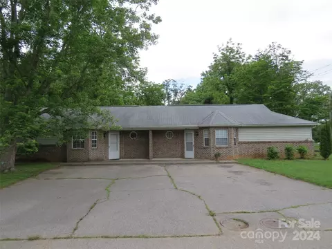 811 Reed St, Asheville, NC 28803
