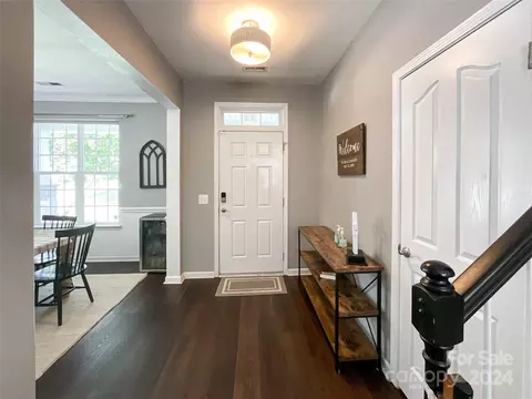 Entry Way - 15904 Circlegreen Dr, Charlotte, NC 28273 photo 1 of 2