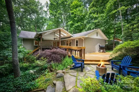 19 Bran Rick Ln, Arden, NC 28704