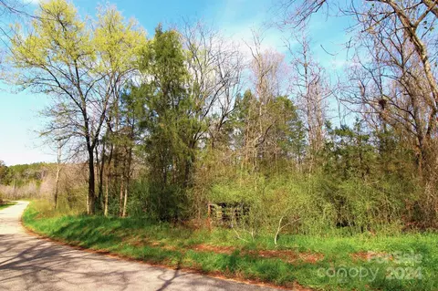 Hosea Strong Road, Chester, SC 29706