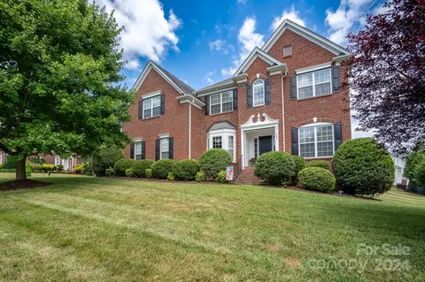 5825 Stephens Grove Ln, Huntersville, NC 28078