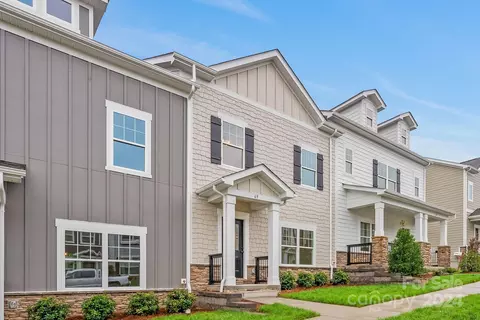 69 Walnut Springs 21-b Dr #21-B, Asheville, NC 28804
