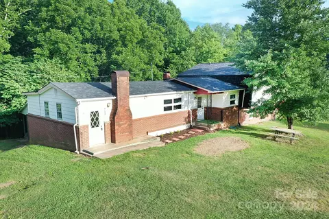 4182 Duff Dr, Hudson, NC 28638