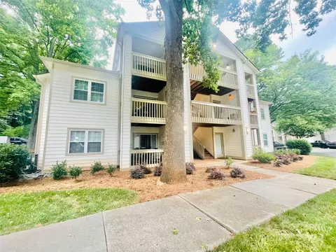 1032 Churchill Downs F Ct #F, Charlotte, NC 28211