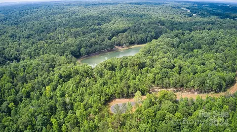 3 Ventosa Dr # B, Denver, NC 98037