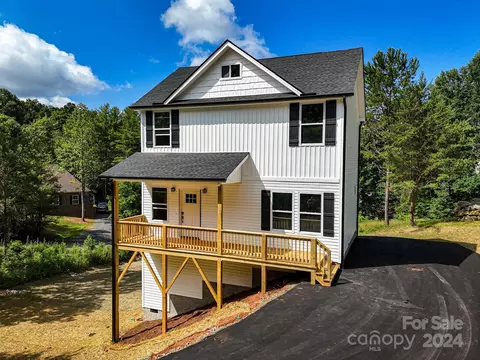 58 Kelly Fields Dr, Alexander, NC 28701