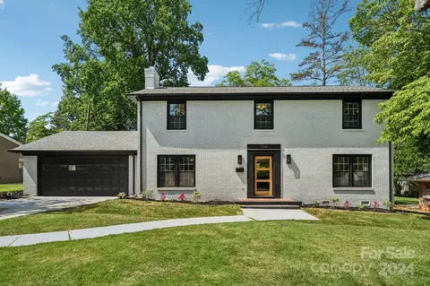 716 Sandridge Rd, Charlotte, NC 28210