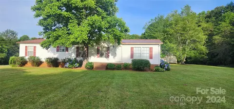 201 Beatty Farm Rd, Statesville, NC 28625