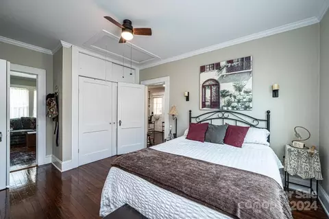Bedroom - 914 1st S Ave S, Conover, NC 28613 photo 3 of 5