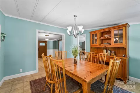 178 Calhoun Dr, Hickory, NC 28601 photo 13