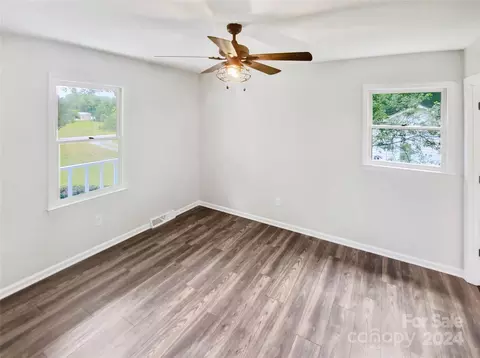Bedroom - 802 Edgehill Dr, Monroe, NC 28110 photo 2 of 5