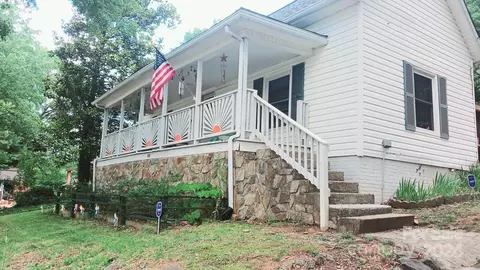 106 Hillside St, Spindale, NC 28160