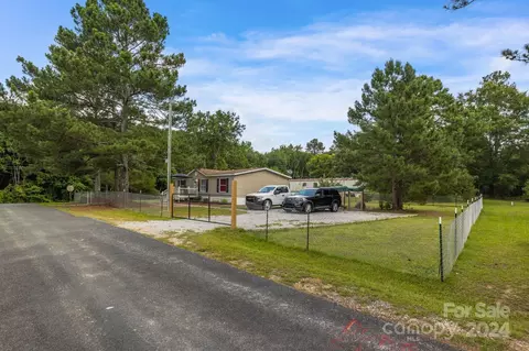 154 Noble Cir, Wadesboro, NC 28170