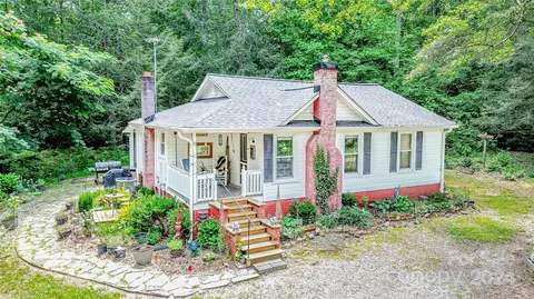 812 Walker Store Rd, Ellenboro, NC 28040