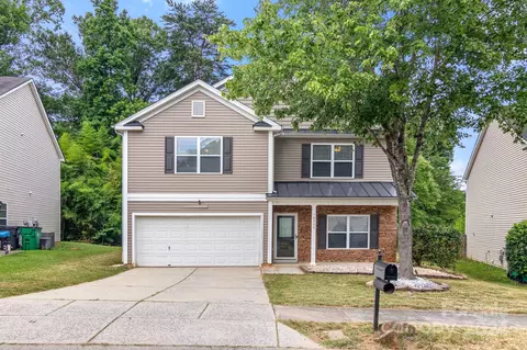 8515 Greenware Trl, Charlotte, NC 28269