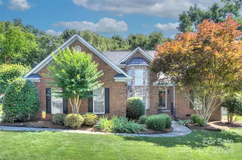 2812 Monterrey Ln, Monroe, NC 28110