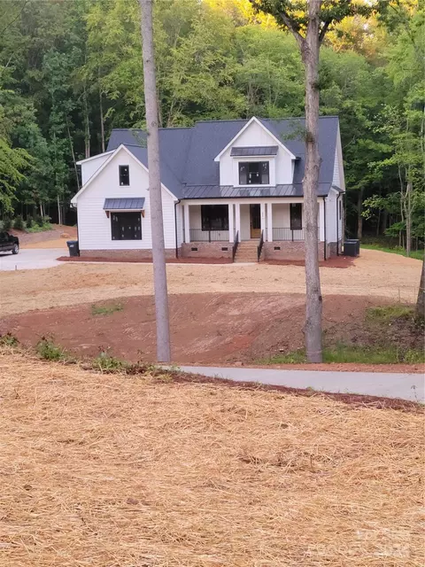 5617 Weddington Matthews Rd, Weddington, NC 28104