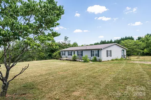 7845 Oren Stephens Rd, Hickory, NC 28602