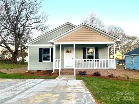 39 Brown Sw St SW, Concord, NC 28027