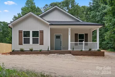 235 Oakview Rd, Linwood, NC 27299