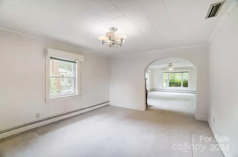 Living - 502 Jackson St, Kannapolis, NC 28083 photo 3 of 3