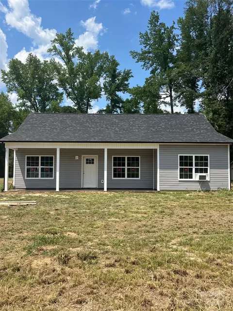 148 Redfearn St, Chesterfield, SC 29709