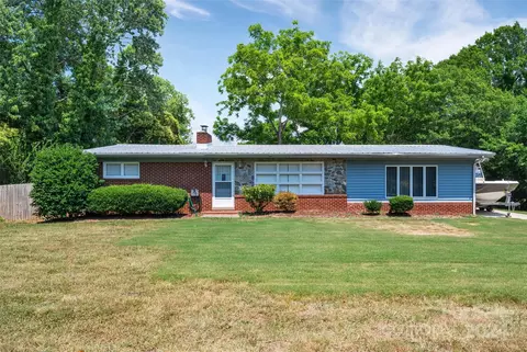 400 Washburn Switch Rd, Shelby, NC 28150